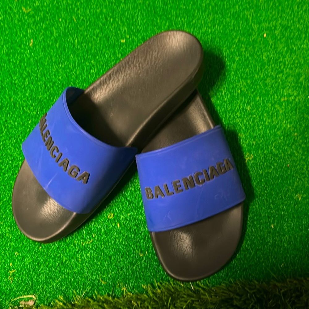Balenciaga slides